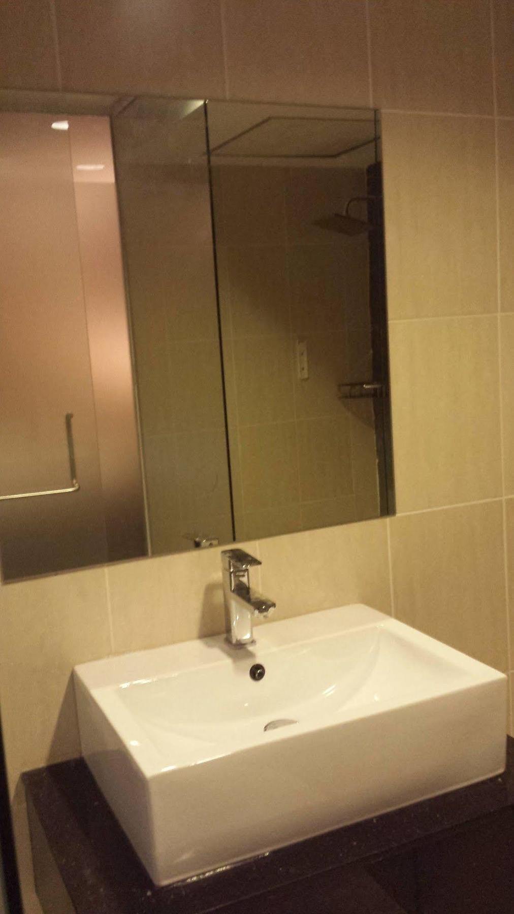 Tribeca Suites Kuching Exterior photo